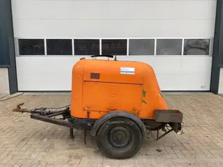 JW Zuigercompressor JW Diesel Compressor 1500 L / min 15 Bar