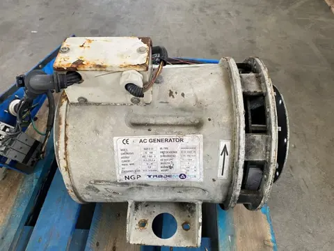 AC Generator 20 KVA generatordeel Alternator (bj 2005)