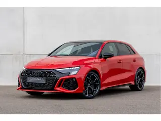 Audi A3 Sportback 2.5 TFSI RS 3 Quattro / Keramisch / Pano / Headup / RS Dynamic pakket / Matrix / k