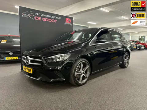 Mercedes-Benz B-klasse 180 Premium Plus/ Automaat/ Parkeersensoren voor en achter