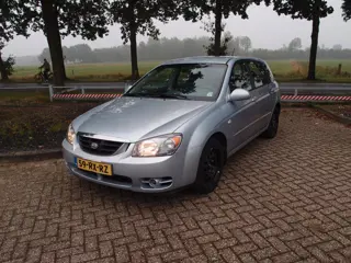Kia Cerato 1.6-16V LX Airco Nette Auto