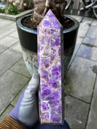 Amethist Large Polished AAA Lavendel Chevron Amethyst Tower