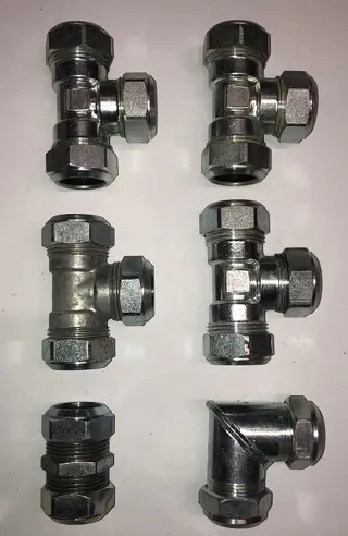 CV Knelfittingen Bonfix e.d. 15mm, 22 mm en 28 mm.