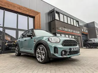 MINI Countryman 1.5 Cooper S E ALL4 MINI Yours aut 220pk/Pano/Camera/19"/Head up/Btw