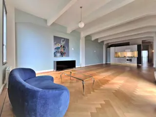 Woning aan de Max Euweplein te Haarlem