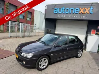 Peugeot 306 xs 1.8 16v Premier main l One owner I Un unico propietario l Dealer maintained ! BEZICHT