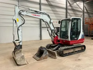 Takeuchi TB 250 (bj 2018)
