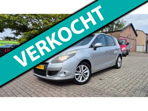 Renault Scénic 1.6 Celsium-clima-navi-2010