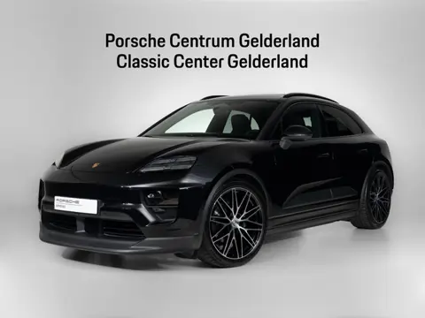 Porsche Macan 4