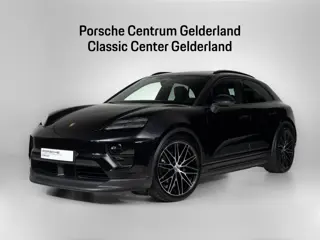 Porsche Macan 4