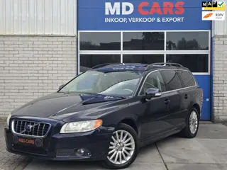 Volvo V70 2.4D Summum AUTOMAAT/NAP/SCHUIFDAK/MEMORY