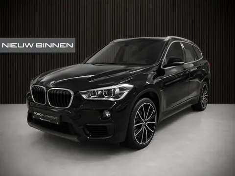 BMW X1 sDrive18i Executive Edition | Stoelverwarming | Head-Up Display | Cruise Control | Parkeersen