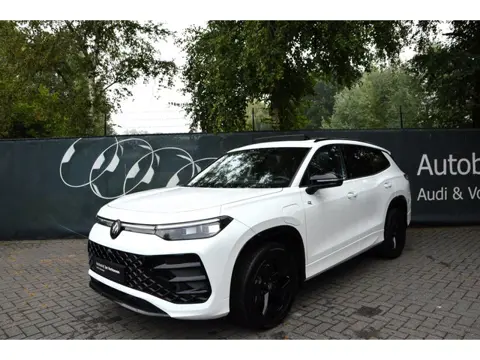 Volkswagen Tayron 1.5 eHybrid |R-Line|Black Style|Panoramadak|Massage|Stoelventilatie|Harman Kardon|