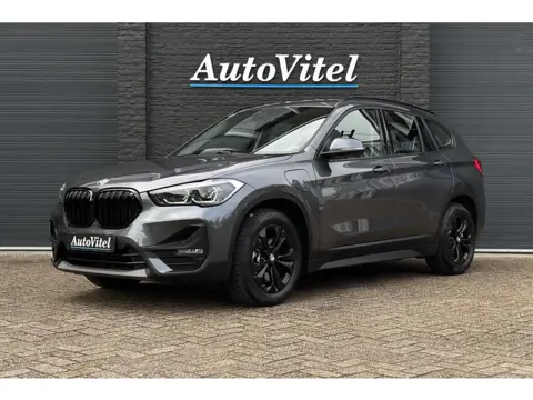 BMW X1 xDrive25e | Leder | Stoelverwarming | PDC V+A | LED | NAVI | 35X op voorraad