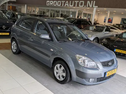 Kia Rio 1.4 LXE Automaat Airco, Stuurbekrachtiging
