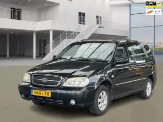 Kia Carnival 2.5 V6 EX