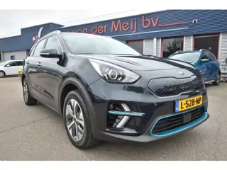 Kia e-Niro DynamicLine 39 kWh , SOH 100 % , CLIMATR , CR CONTR , NAVI , LED KOPL ,