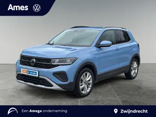 Volkswagen T-Cross 1.0 110pk TSI Life Edition Achteruitrijcamera 'Rear View' | Parkeersensoren  voor
