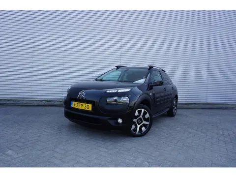 Citroën C4 Cactus 1.2 VTi Shine Climate / Navi / Cruise / Camera / Pano / Parkeers. / Lm velgen / NA