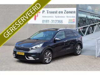 Kia Niro 1.6 GDi Hybrid Design Edition Panoramadak! Apple carplay/Achteruitrijcamera/Stoelverwarming