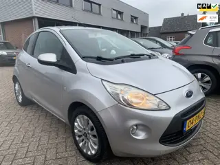 Ford Ka 1.2 Titanium 2011 € 3.450,- 1Jr. Apk Airco