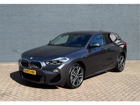 BMW X2 sDrive20i High Executive M-Sport Automaat (bj 2019)
