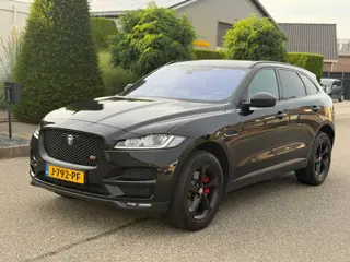 Jaguar F-PACE 3.0 Portfolio AWD 30d 2017 Pano/Leder/Lmv