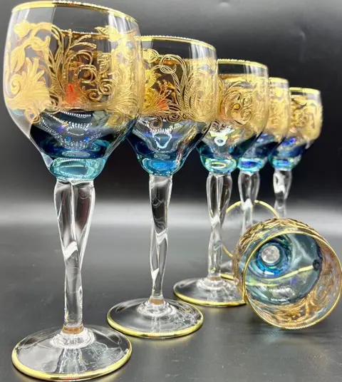 Antica cristalleria Italiana - Grote tafelbekers in vol