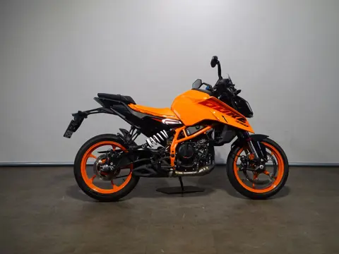 KTM 390 DUKE ABS (bj 2025)