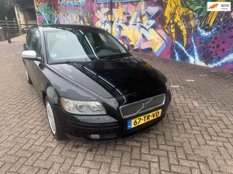 Volvo V50 2.0 Edition II Sport nette auto airco rijd heerlijk apk jan 2027 fijne gezins auto