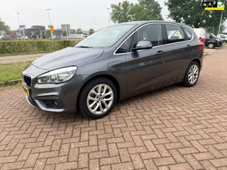 BMW 2-serie Active Tourer 225 Benzine - Hybride - Automaat - 170 PK - APK 07.2027