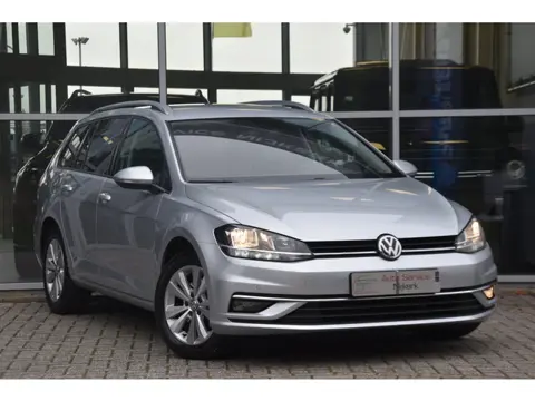Volkswagen Golf Variant 1.6 TDI Highline | ACC | Navi | PDC
