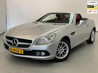 Mercedes-Benz SLK-klasse 200 / NL-auto / Pano / Airscarf / Leder / Stoelverwarming