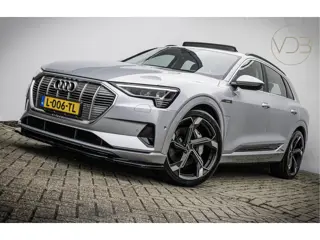 Audi e-tron 55 SOH 93% TREKHAAK PANO LEER 22INCH B&O