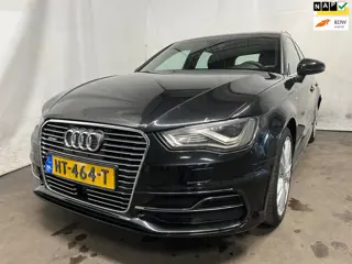 Audi A3 Sportback 1.4 e-tron PHEV Ambition Pro Line plus SCHADEAUTO!!