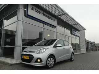 Hyundai i10 1.0i i-Motion Comfort TREKHAAK, CRUISE, CLIMA, ELEKT. RAMEN, 65.462KM
