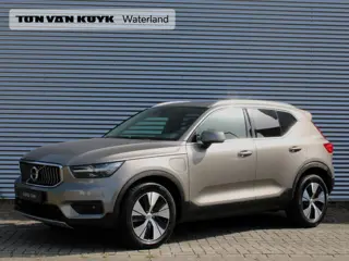 Volvo XC40 1.5 T5 Recharge Business Pro Automaat / Panoramadak / Privacy Glass / Trekhaak / All seas