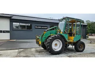 JCB 520M