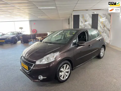 Peugeot 208 1.0 VTi Blue Apk Nieuw,Airco,Cruise,Carplay,Bluetooth,Navigatie,N.A.P,2sleutels,Topstaat