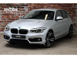BMW 1-serie 116i Executive Sport Line 5 deurs / Navigatiesysteem / Trekhaak / LED / Sportstoelen / P