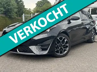 Kia Ceed Sportswagon 1.5 T-GDi GT-Line | Automaat | Panoramadak | Stoel- & Stuurverwarming | Adaptiv
