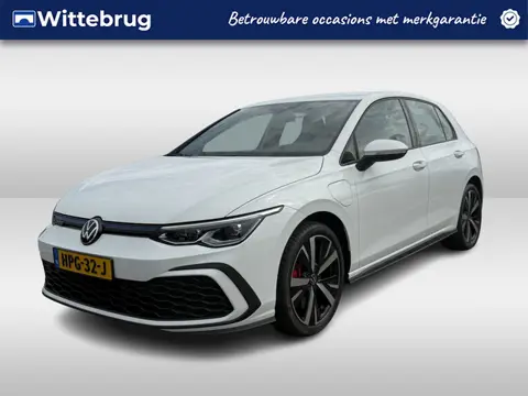 Volkswagen Golf 1.4 eHybrid GTE 245pk DSG / Navigatie / LED verlichting / Digitaal dashboard / App-c