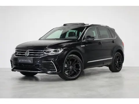 Volkswagen Tiguan 2.0 TSI R-line Leer Pano Trekhaak 4motion