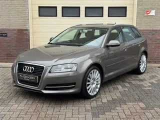 Audi A3 Sportback 1.4 TFSI Attraction Climate|Cruise|Trekhaak
