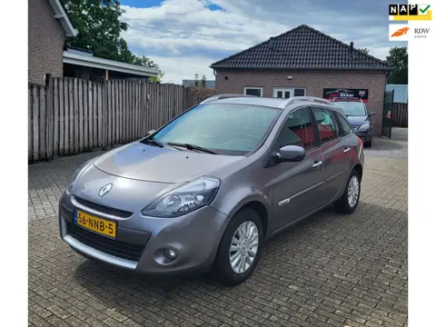 Renault Clio Estate 1.2 TCE, CruisC, Navi, Airco, APk 10/27!