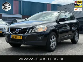 Volvo XC60 2.4D Kinetic PANO/NAVI INRUILKOOPJE!!
