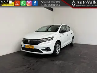 Dacia Sandero 1.0 TCe 90 Essential. Trekhaak! (bj 2022)