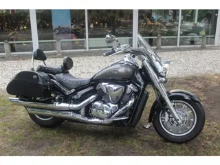 Suzuki VLR 1800  Intruder VLR-1800 T