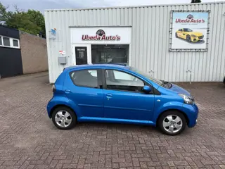 Toyota Aygo 1.0-12V Dynamic Blue--AUTOMAAT--NL AUTO KM 112790 NAP 4999E