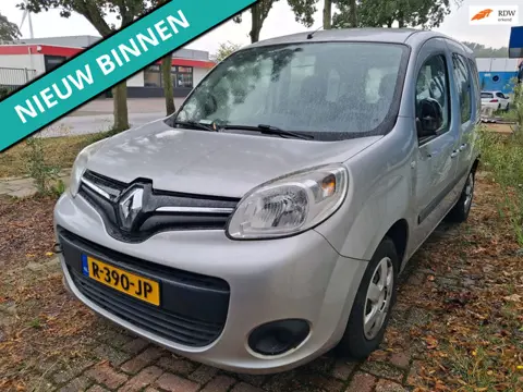 Renault Kangoo Family 1.2 TCe LET OP MOTOR SLAAT NIET AAN